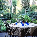 Moderno Hotel