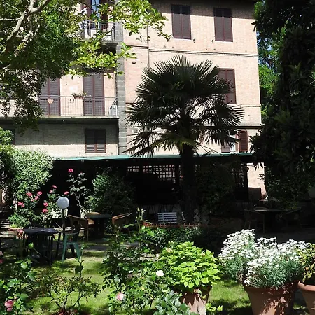Otel Moderno Siena