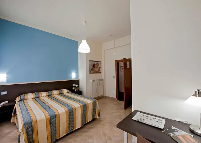 מלון Moderno סיינה