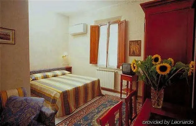 Moderno 3* سيينا
