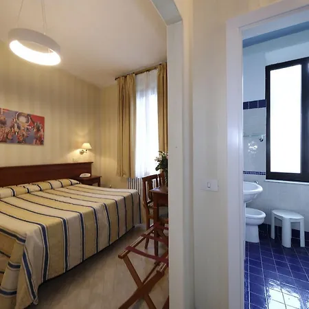 Hotell Moderno 3*